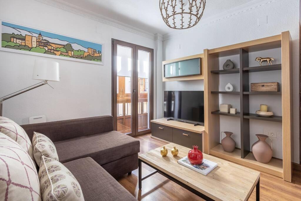 Apartamento Con Terraza A 4 Minutos De La Catedral Granada Exterior foto