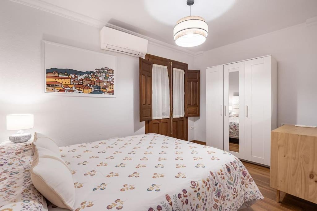 Apartamento Con Terraza A 4 Minutos De La Catedral Granada Exterior foto